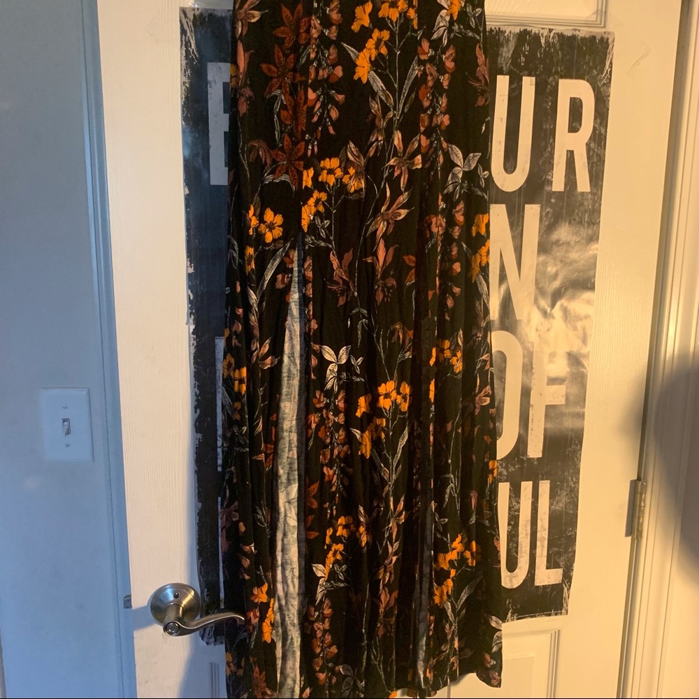 Maxi floral skirt